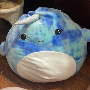 Jumbo sized narwhal squishmellow
